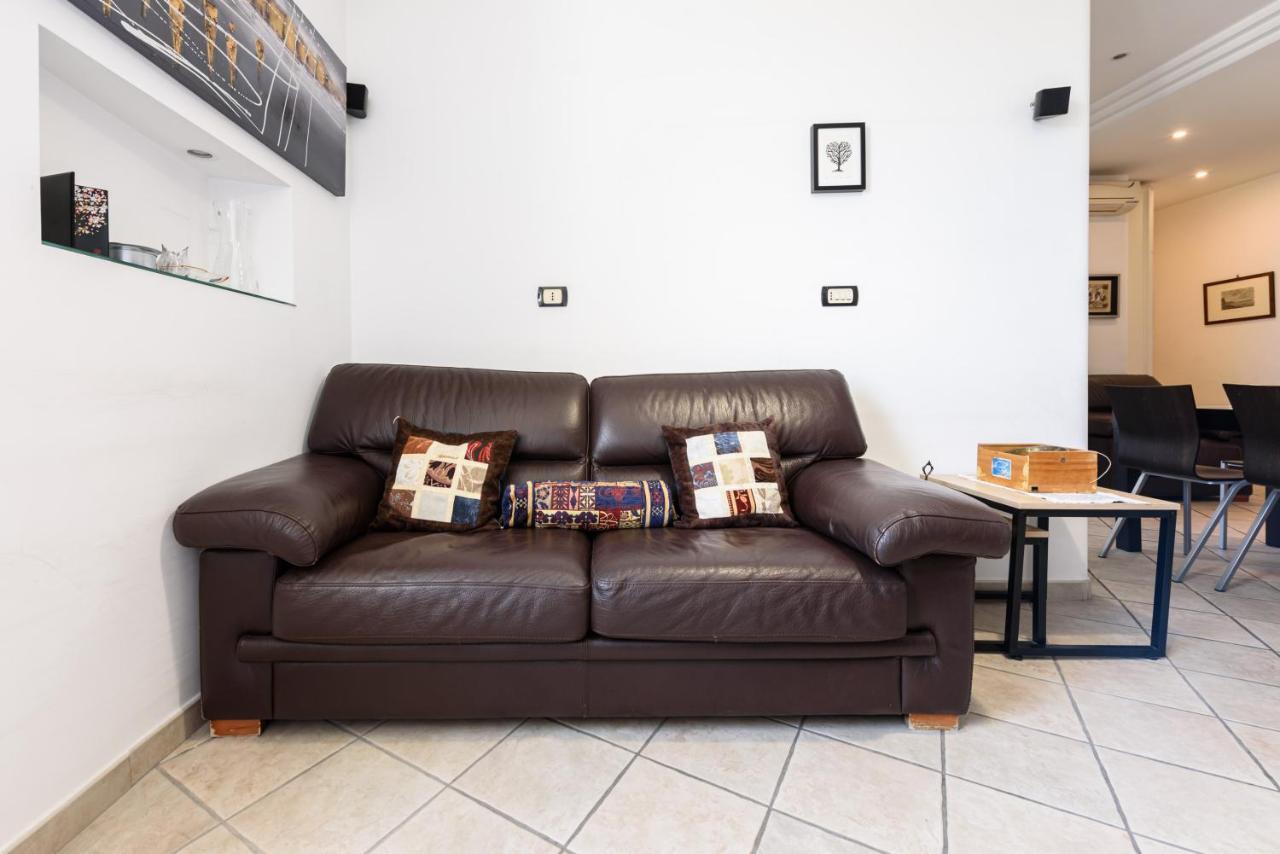 Giupy's House * Neapel